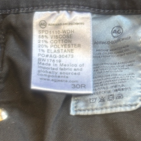 AG The Stilt Cigarette Jeans Dark Blue Denim Womens Size 30 - Picture 3 of 5